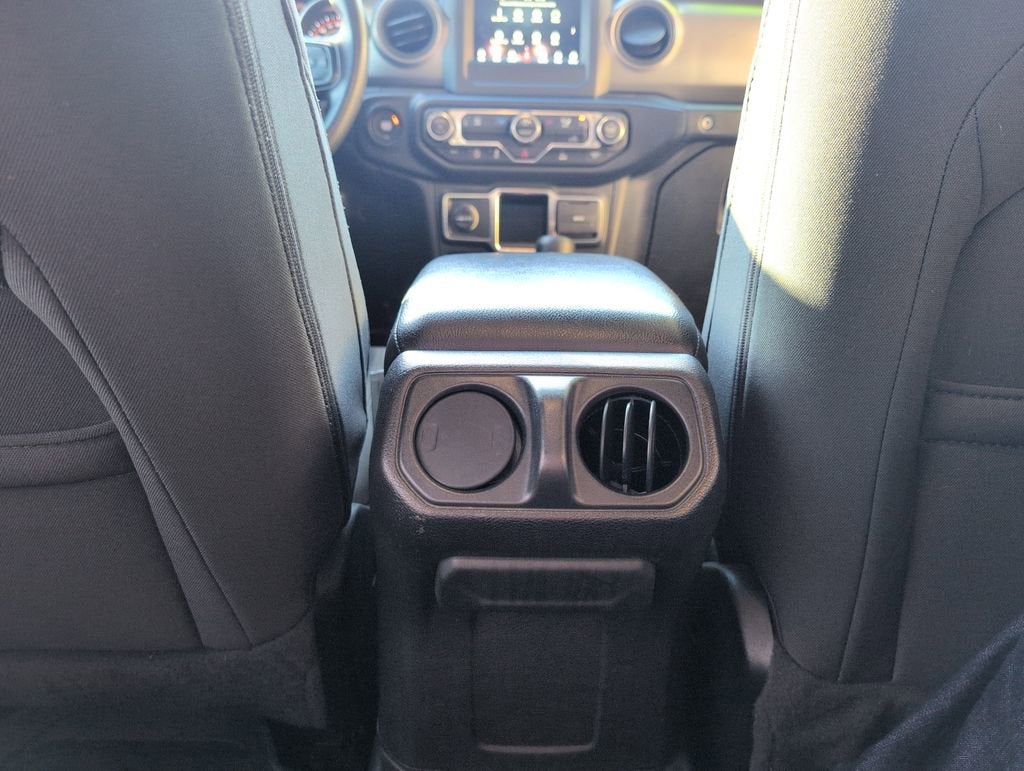 2022 Jeep Wrangler Willys Sport