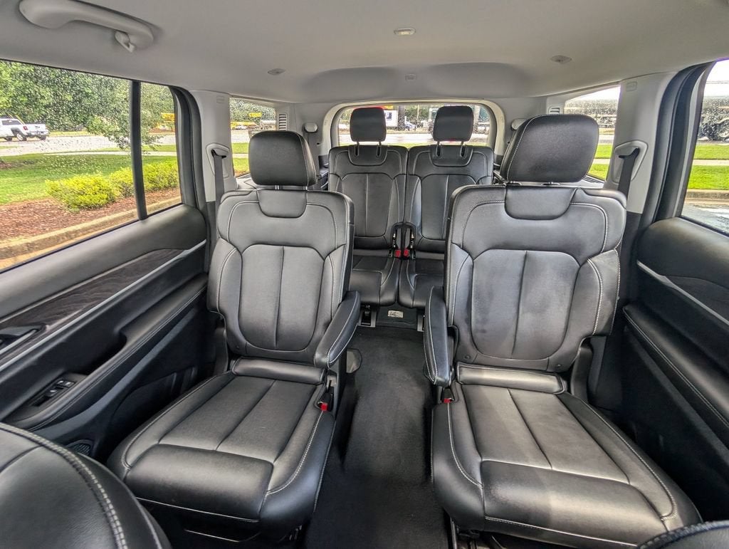 2023 Jeep Grand Cherokee L Limited 4x2