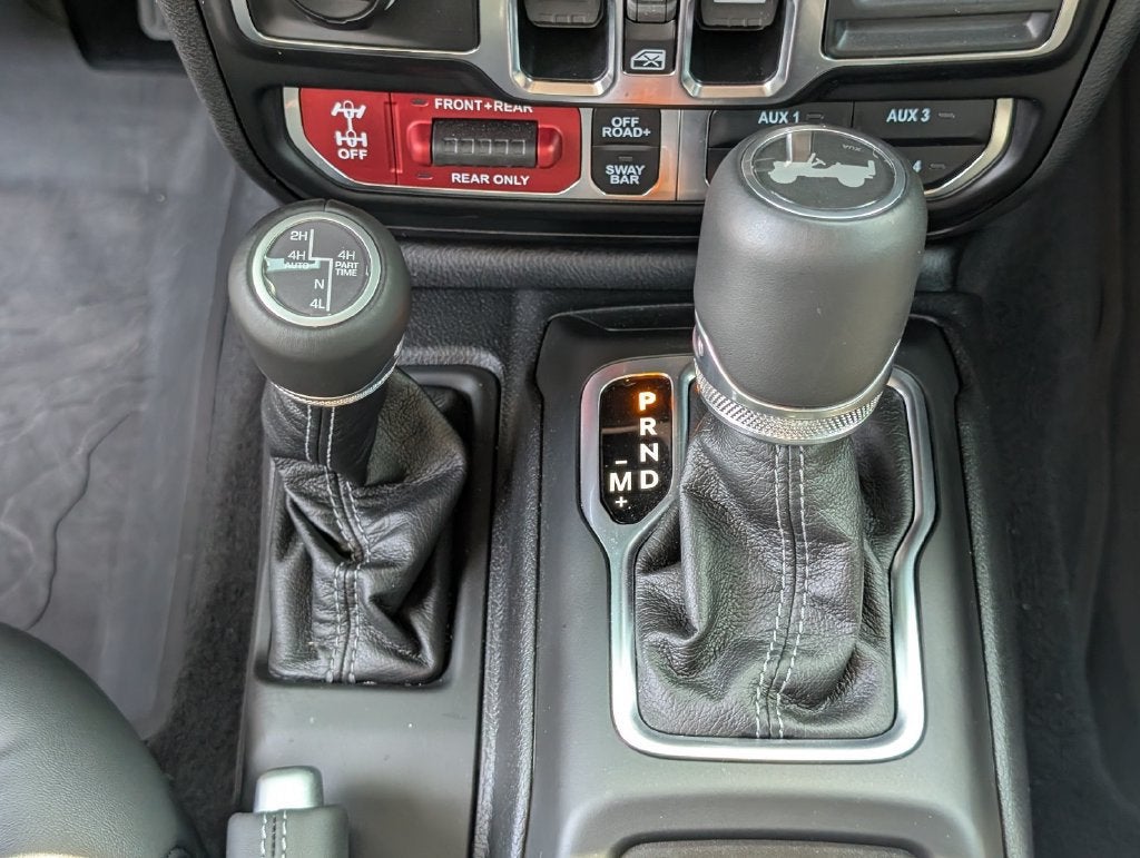 2025 Jeep Wrangler 4-Door Recon 4x4