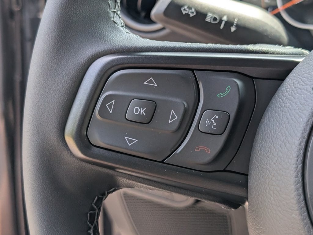 2025 Jeep Wrangler 4-Door Recon 4x4