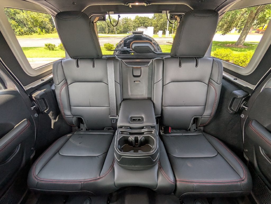 2025 Jeep Wrangler 4-Door Recon 4x4