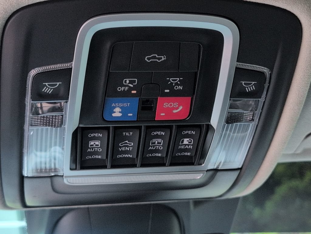 2023 RAM 1500 Limited