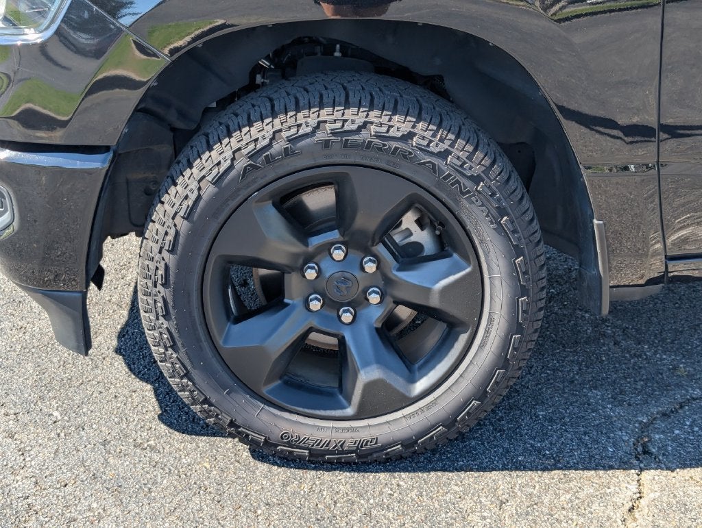 2024 RAM 1500 Tradesman Crew Cab 4x4 5'7" Box
