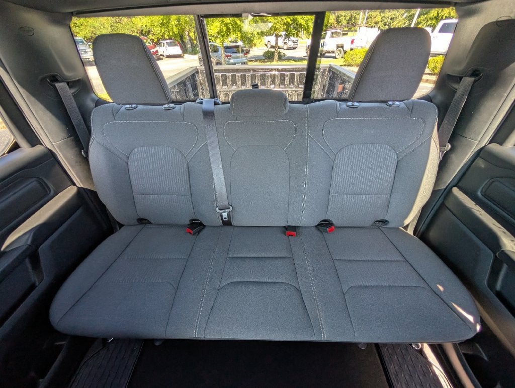 2024 RAM 1500 Tradesman Crew Cab 4x4 5'7" Box