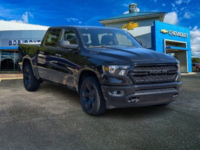2024 RAM 1500 Tradesman Crew Cab 4x4 5'7" Box