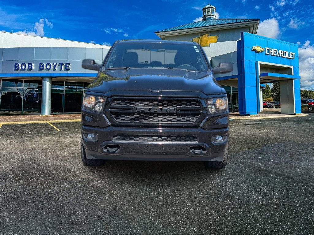 2024 RAM 1500 Tradesman Crew Cab 4x4 5'7" Box