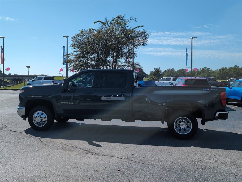 2026 Chevrolet Silverado 3500 HD LT DRW