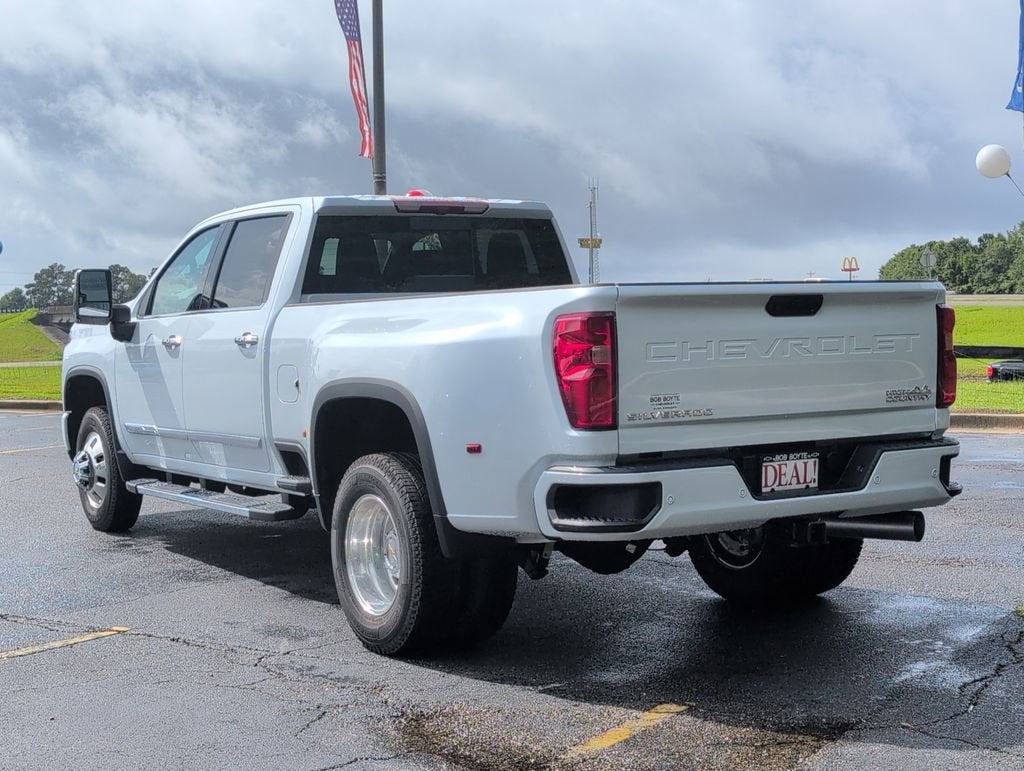 2026 Chevrolet Silverado 3500 HD High Country DRW