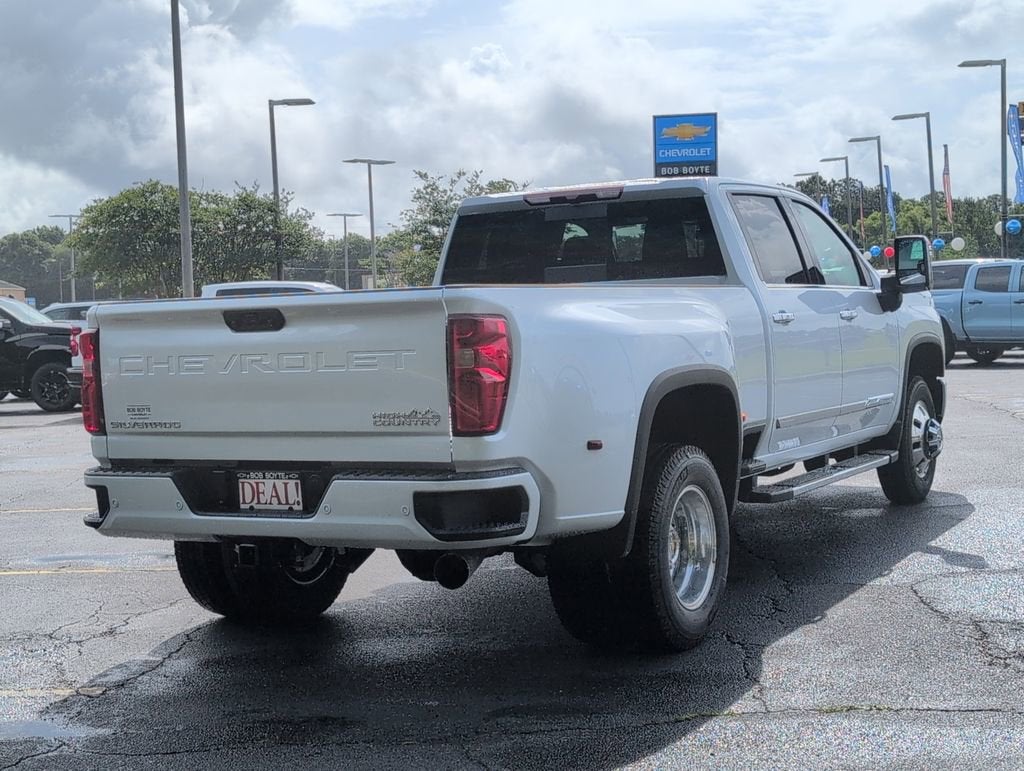 2026 Chevrolet Silverado 3500 HD High Country DRW