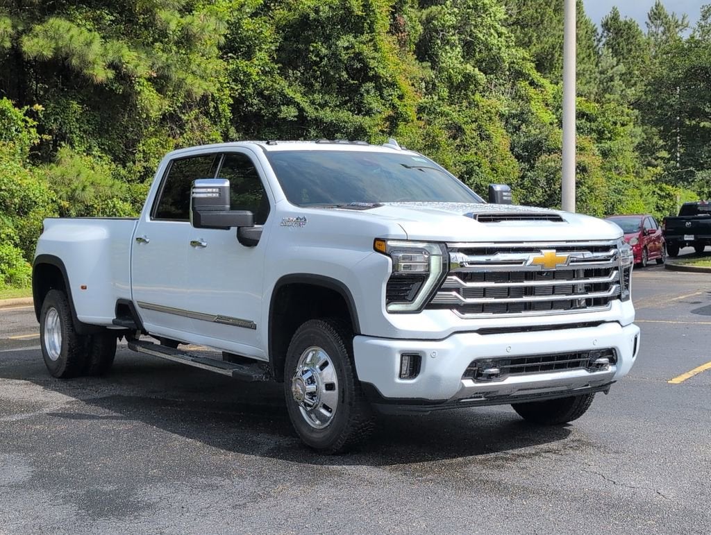 2026 Chevrolet Silverado 3500 HD High Country DRW