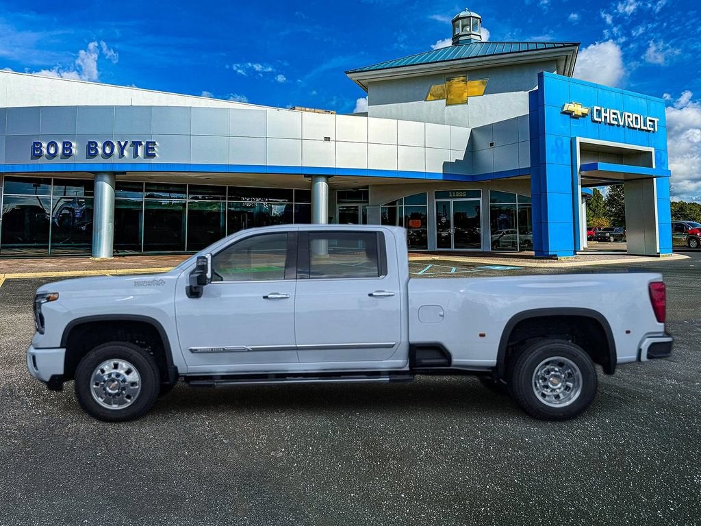 2026 Chevrolet Silverado 3500 HD High Country DRW