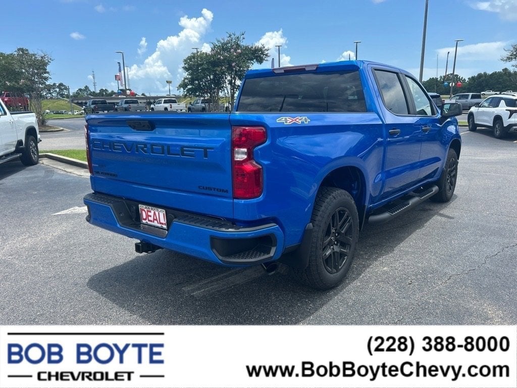 2025 Chevrolet Silverado 1500 Custom