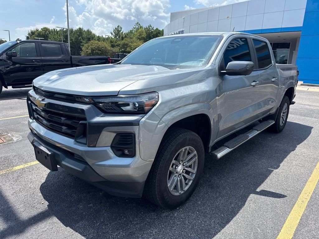 2024 Chevrolet Colorado LT