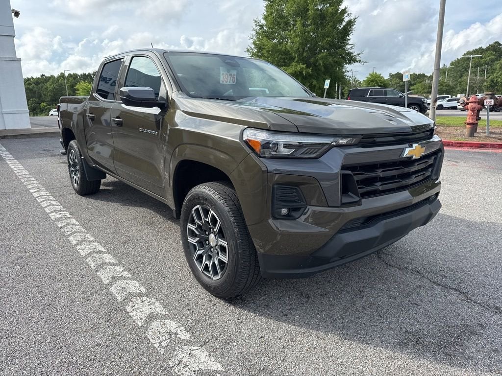 2024 Chevrolet Colorado LT