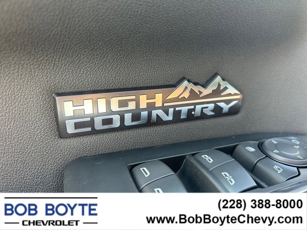 2026 Chevrolet Silverado 1500 High Country