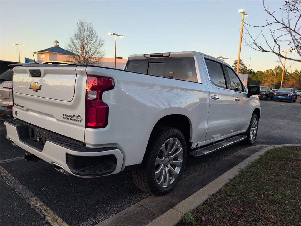 2022 Chevrolet Silverado 1500 LTD High Country