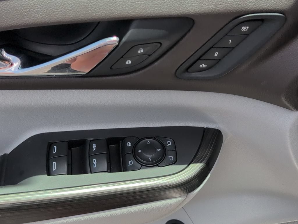 2021 GMC Acadia SLT