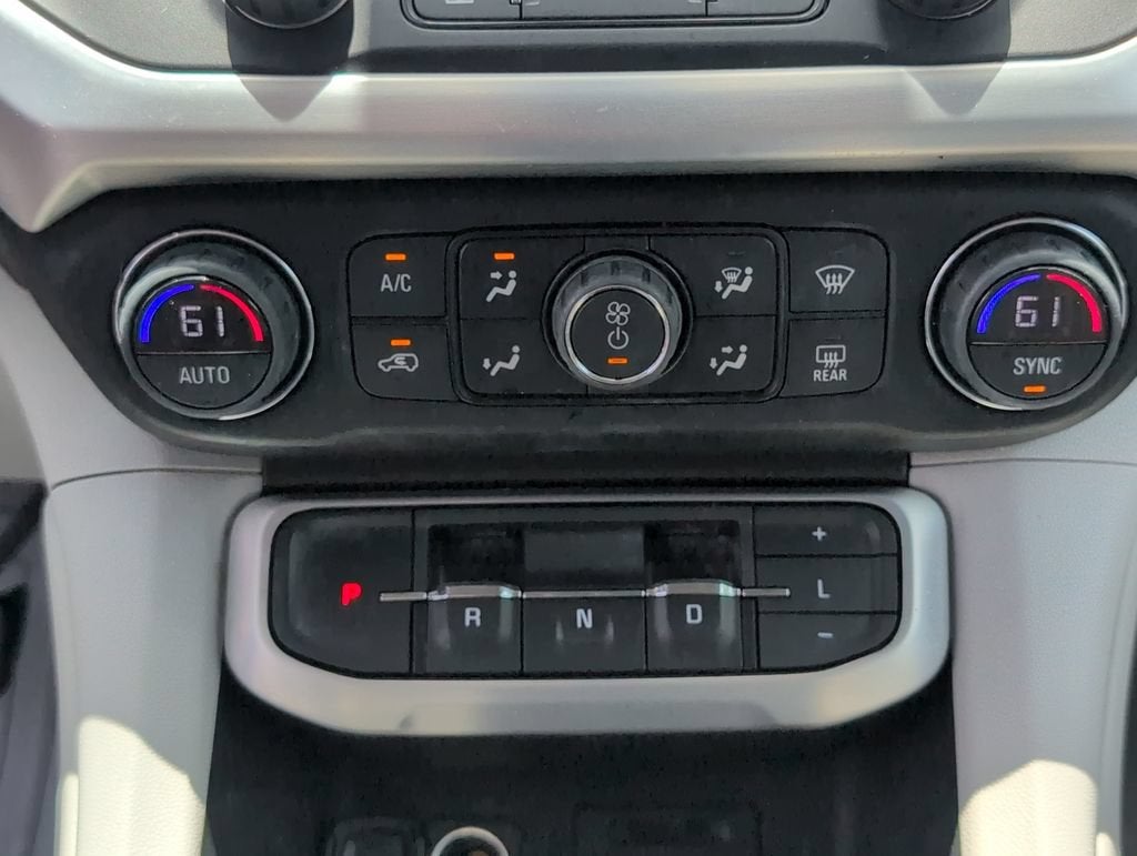 2021 GMC Acadia SLT