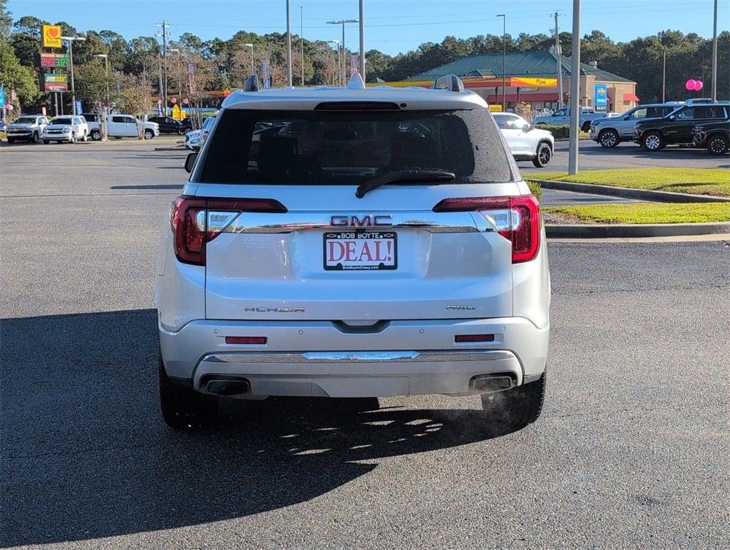 2020 GMC Acadia Denali