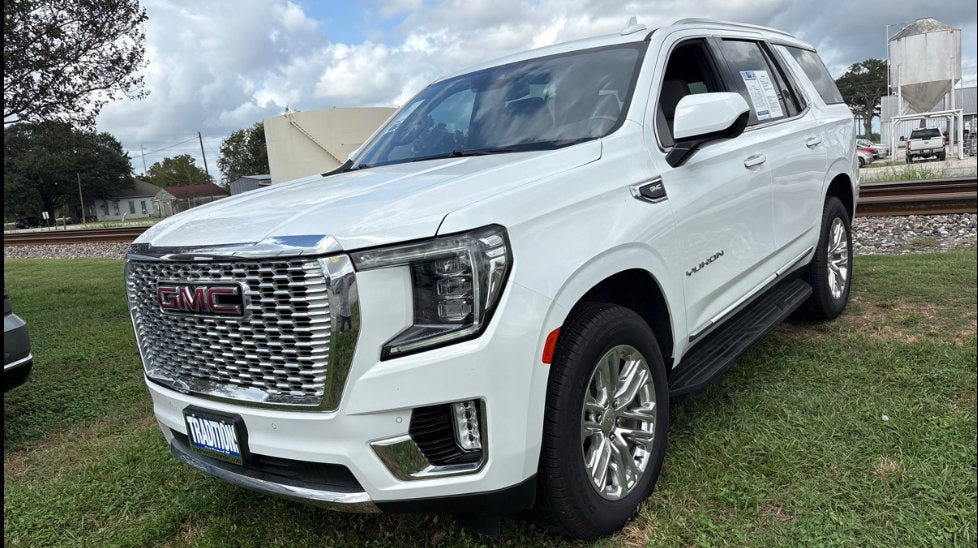 2023 GMC Yukon SLT