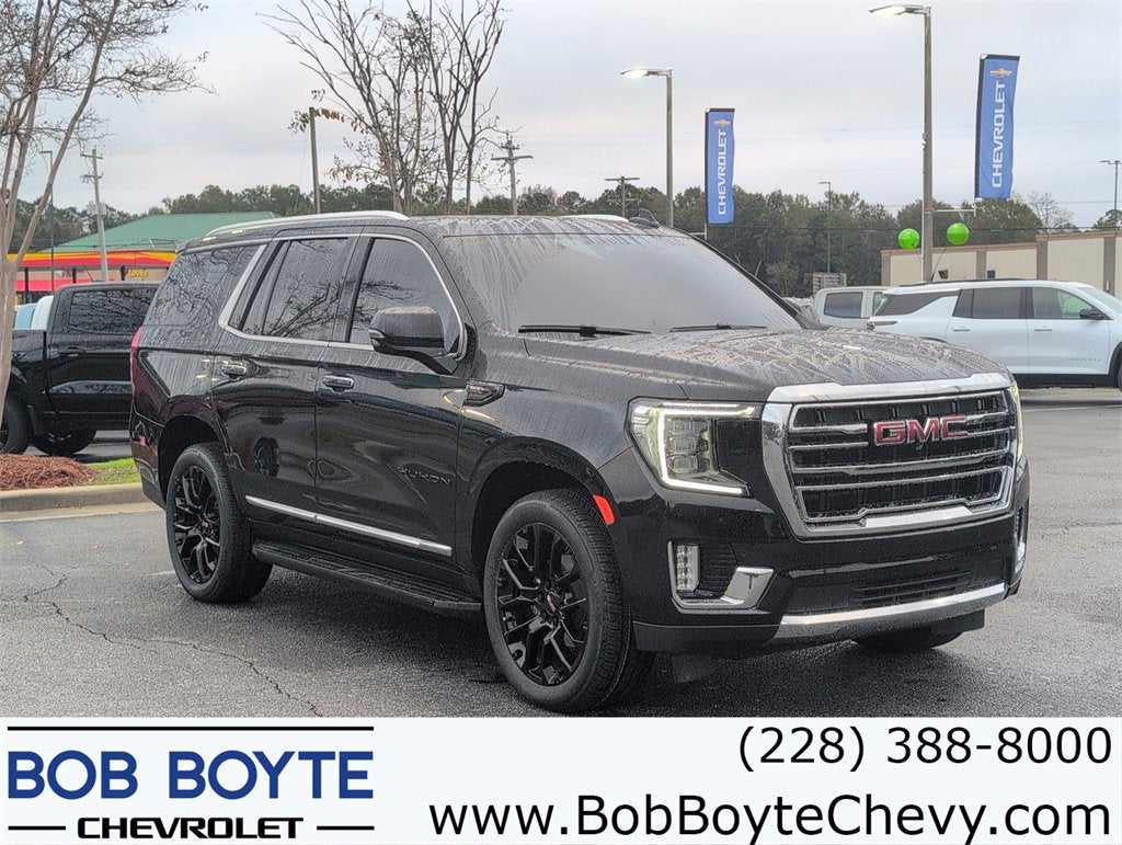 2023 GMC Yukon SLT