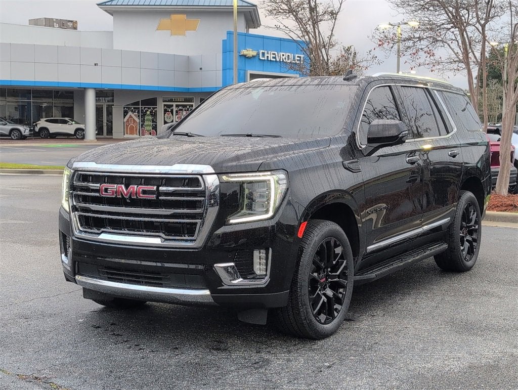 2023 GMC Yukon SLT