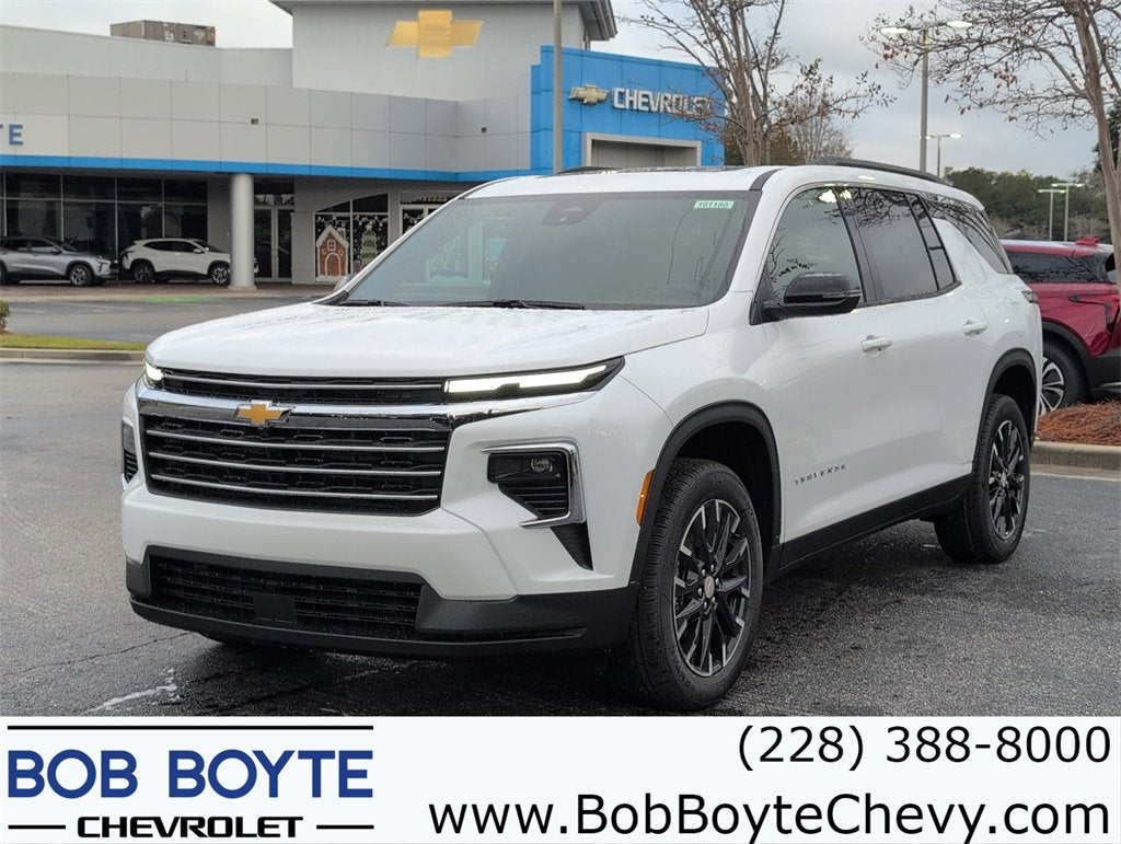 2026 Chevrolet Traverse LT's photo