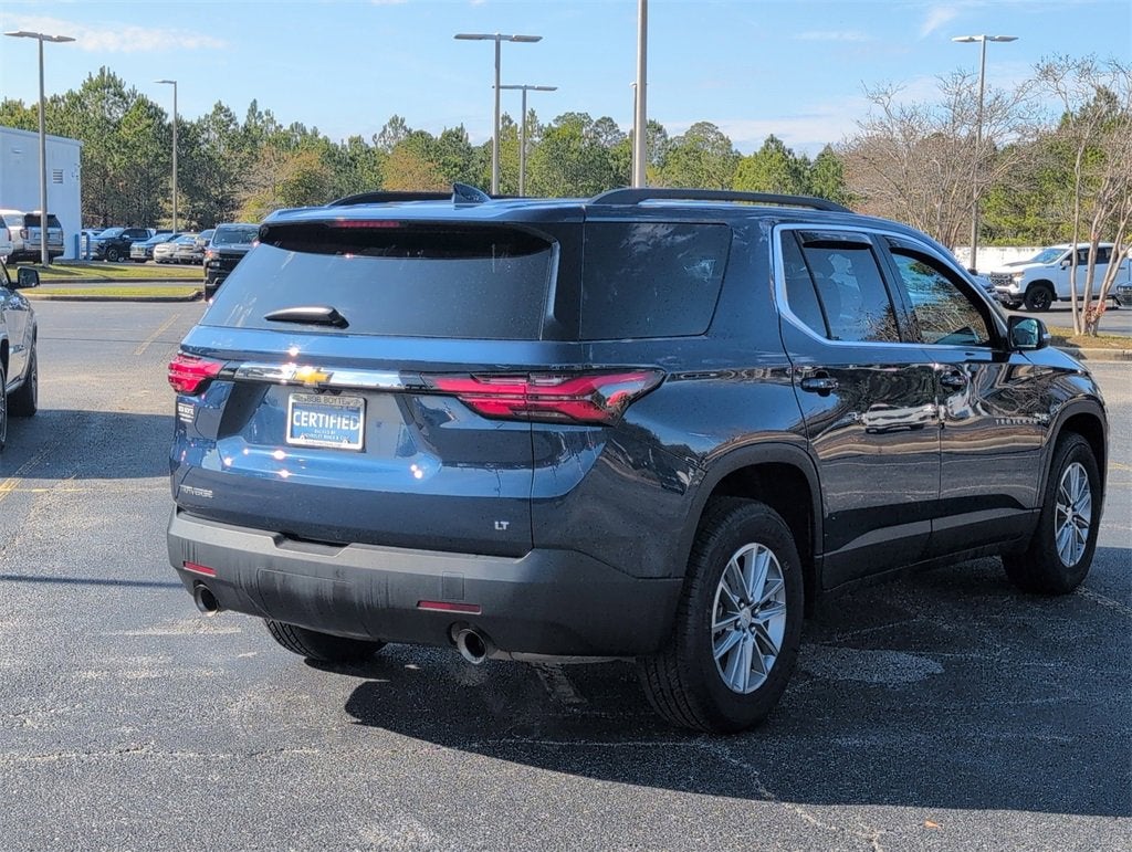 2023 Chevrolet Traverse LT Leather