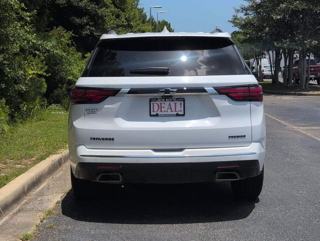 2023 Chevrolet Traverse Premier