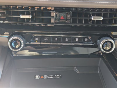 2027 Chevrolet Suburban LT