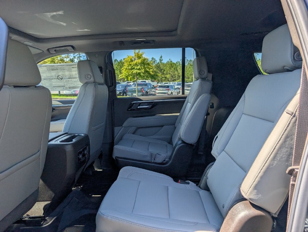 2027 Chevrolet Suburban LT
