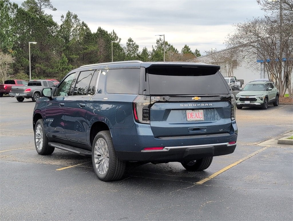2026 Chevrolet Suburban LT