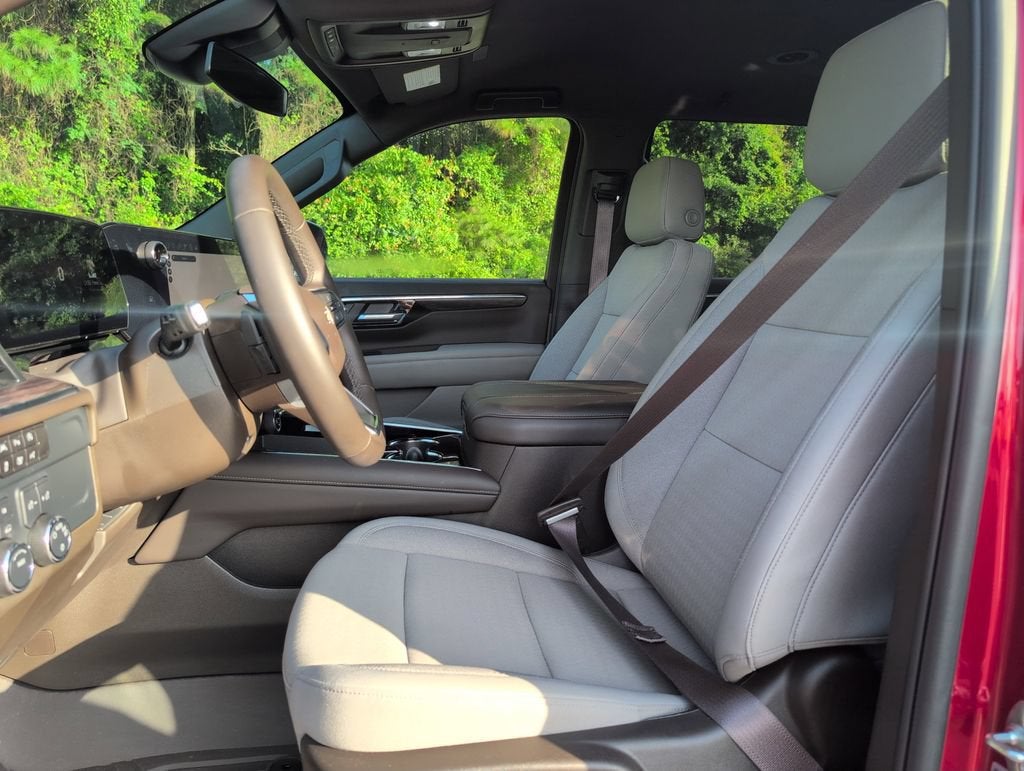 2025 Chevrolet Tahoe LS