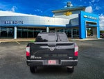2023 Nissan Titan SV