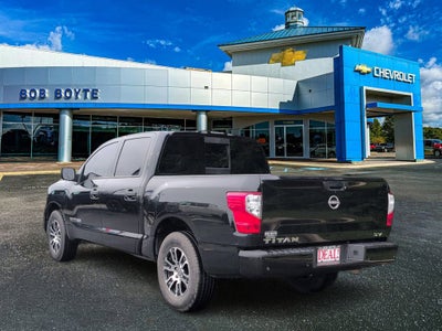 2023 Nissan Titan SV