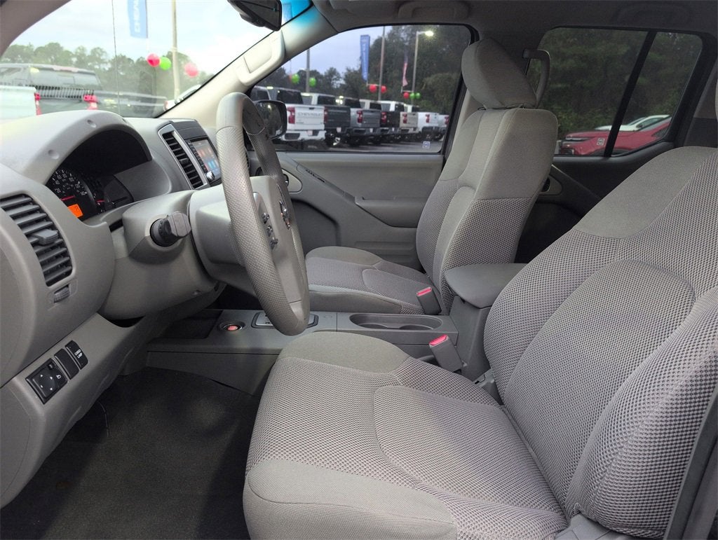 2020 Nissan Frontier SV