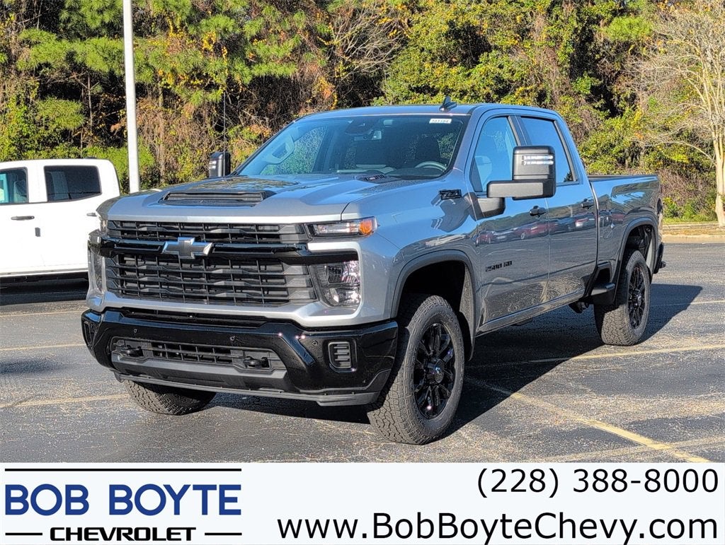 2026 Chevrolet Silverado 2500HD Custom's photo