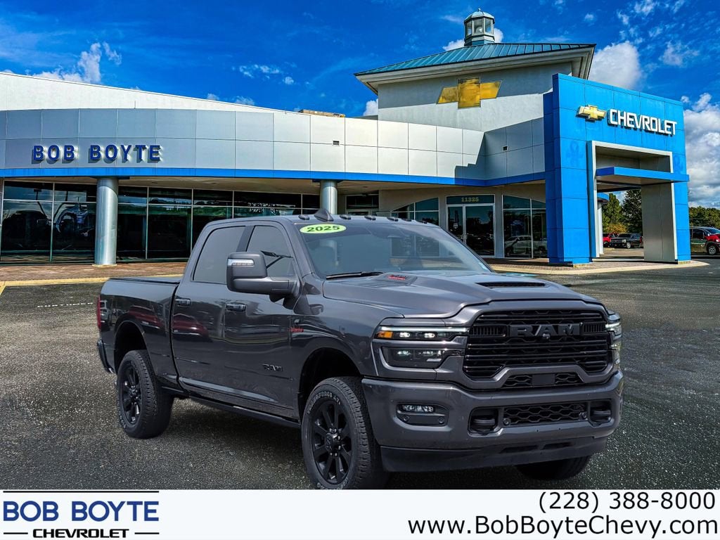 2025 RAM 2500 Laramie 4X4 Crew Cab SWB's photo