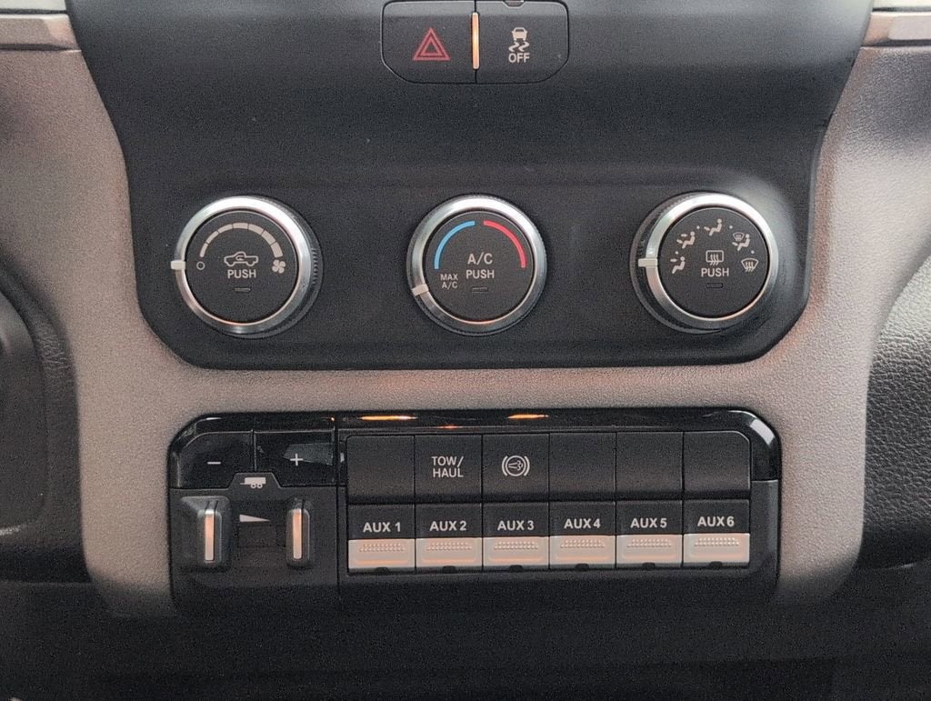2024 RAM 3500 Chassis Cab Tradesman