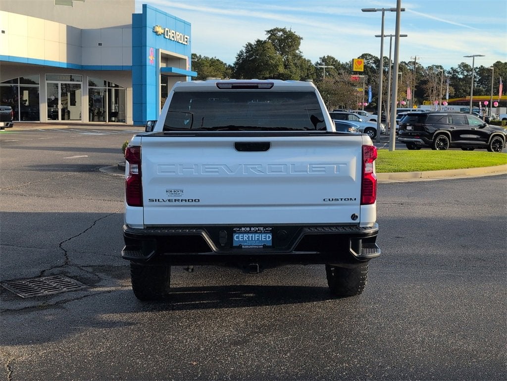 2023 Chevrolet Silverado 1500 Custom Trail Boss