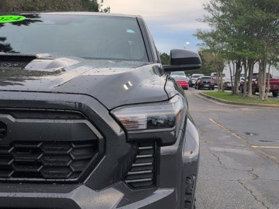 2024 Toyota Tacoma 4WD SR5