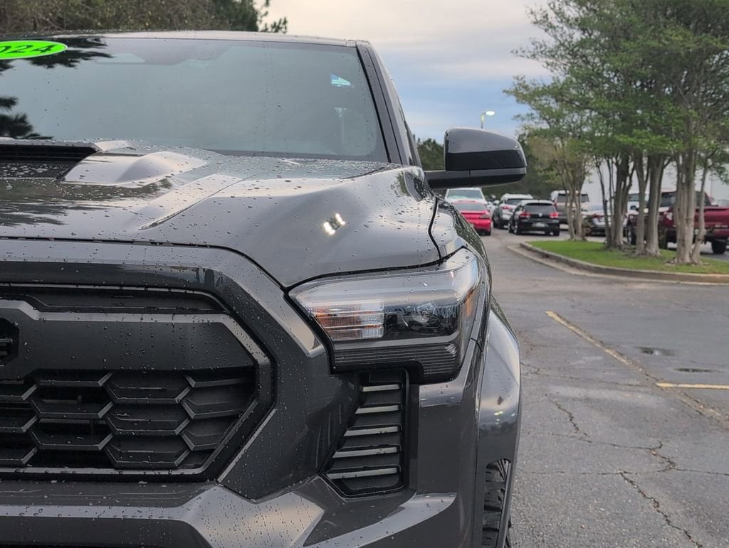 2024 Toyota Tacoma 4WD SR5