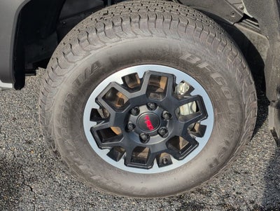 2024 Toyota Tacoma 4WD SR5