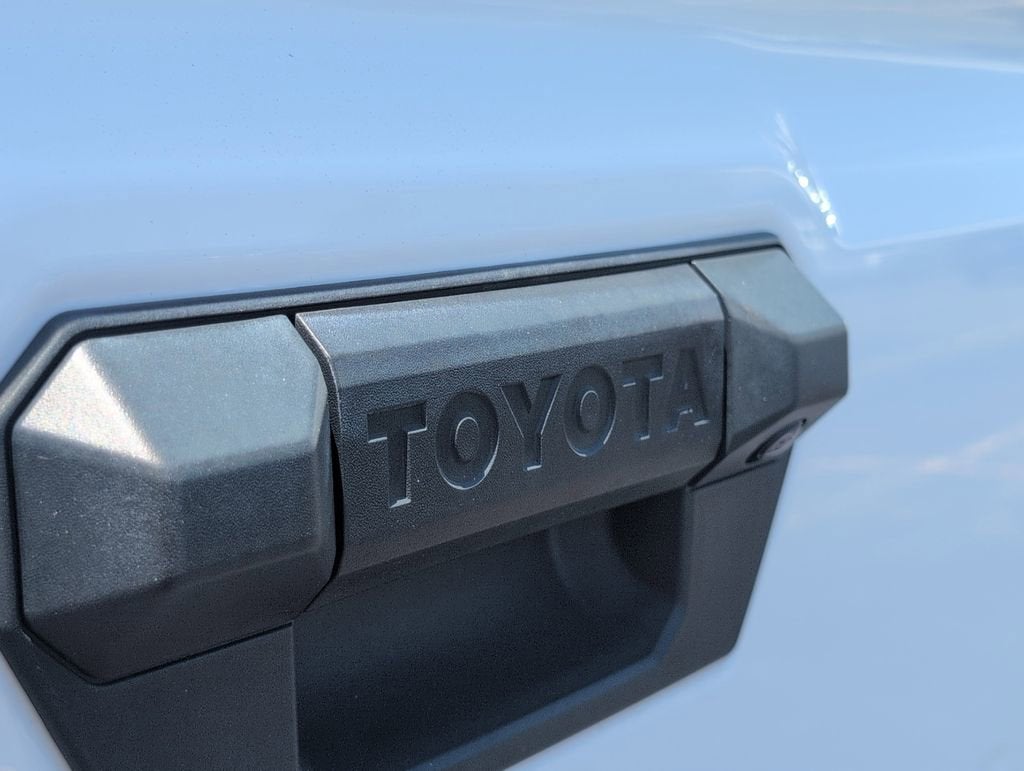 2025 Toyota Tacoma 2WD SR5