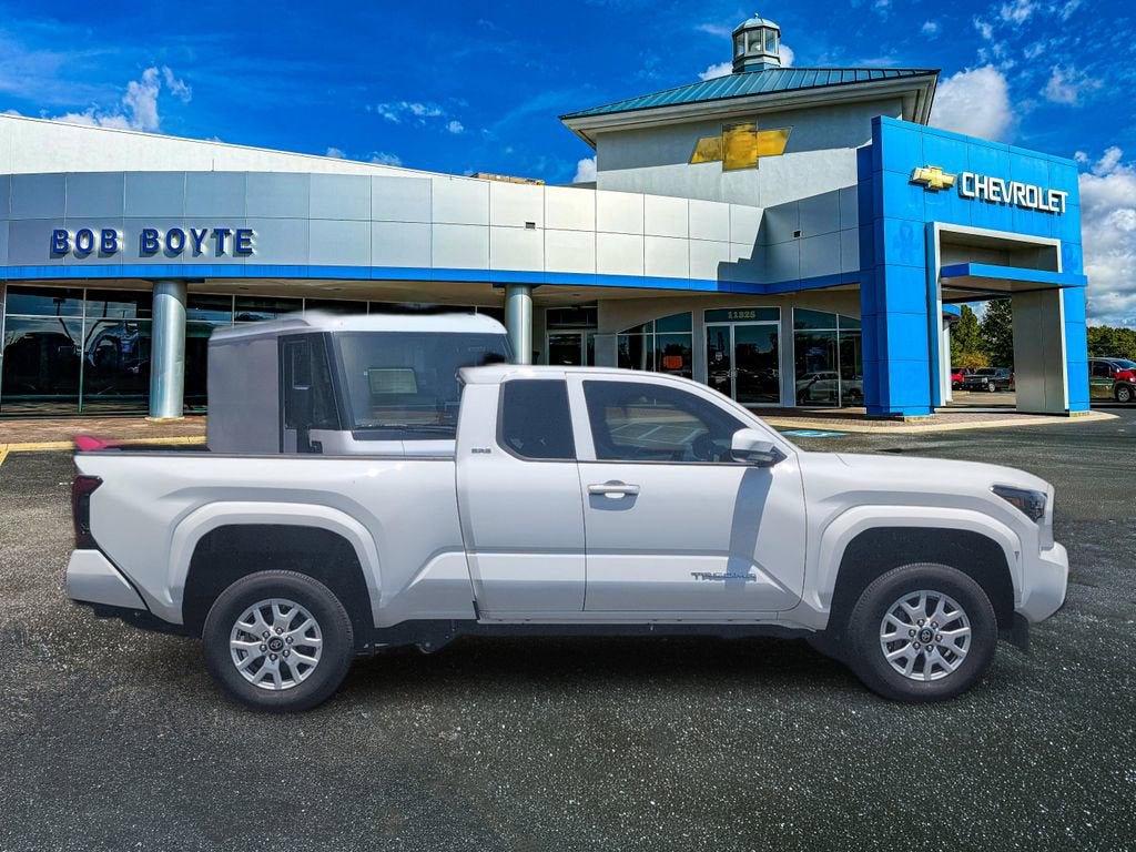 2025 Toyota Tacoma 2WD SR5