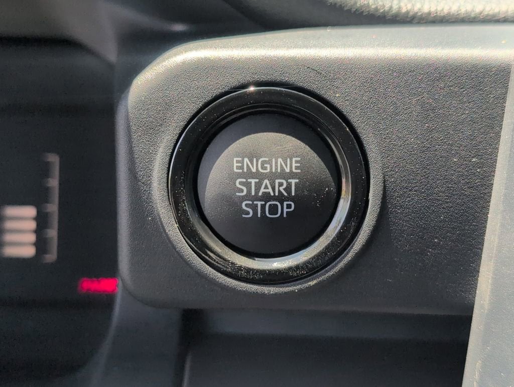 2025 Toyota Tacoma 2WD SR5