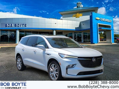 2023 Buick Enclave Essence