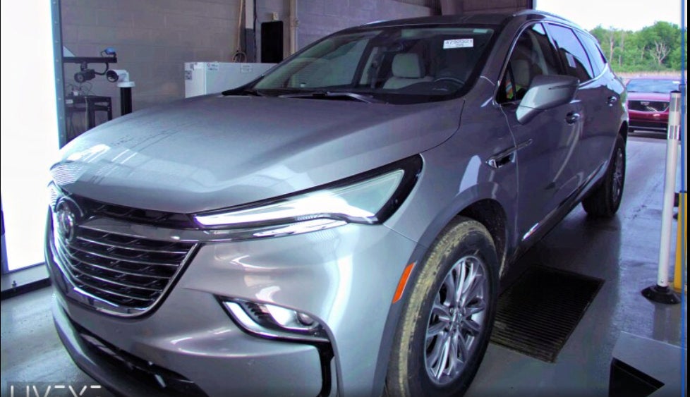 2023 Buick Enclave Essence