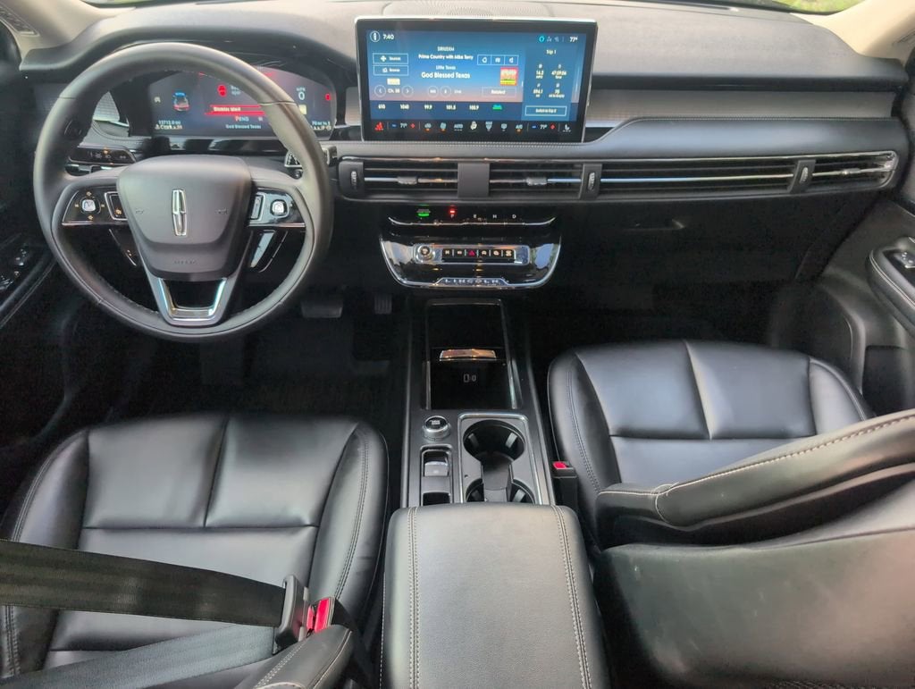 2023 Lincoln Corsair Standard