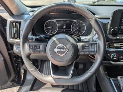 2023 Nissan Pathfinder SL FWD